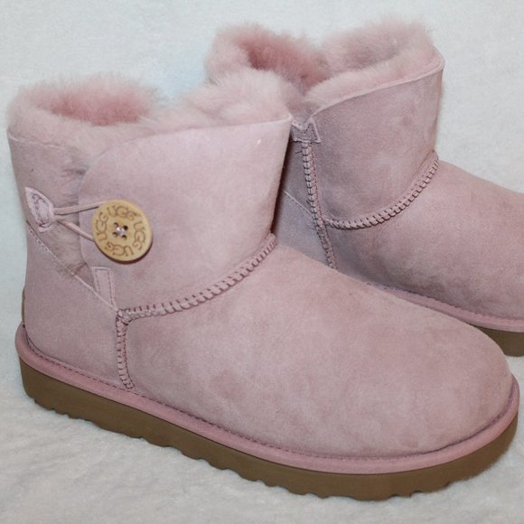 NEW UGG MINI BAILEY BUTTON‎ SUEDE BOOTS PINK 8 - Picture 1 of 7
